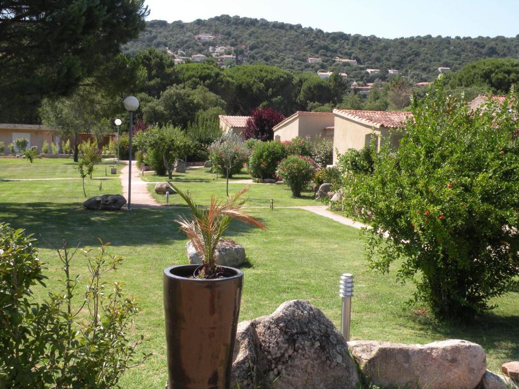 Les Jardins De Santa Giulia Hotel Porto Vecchio Esterno foto