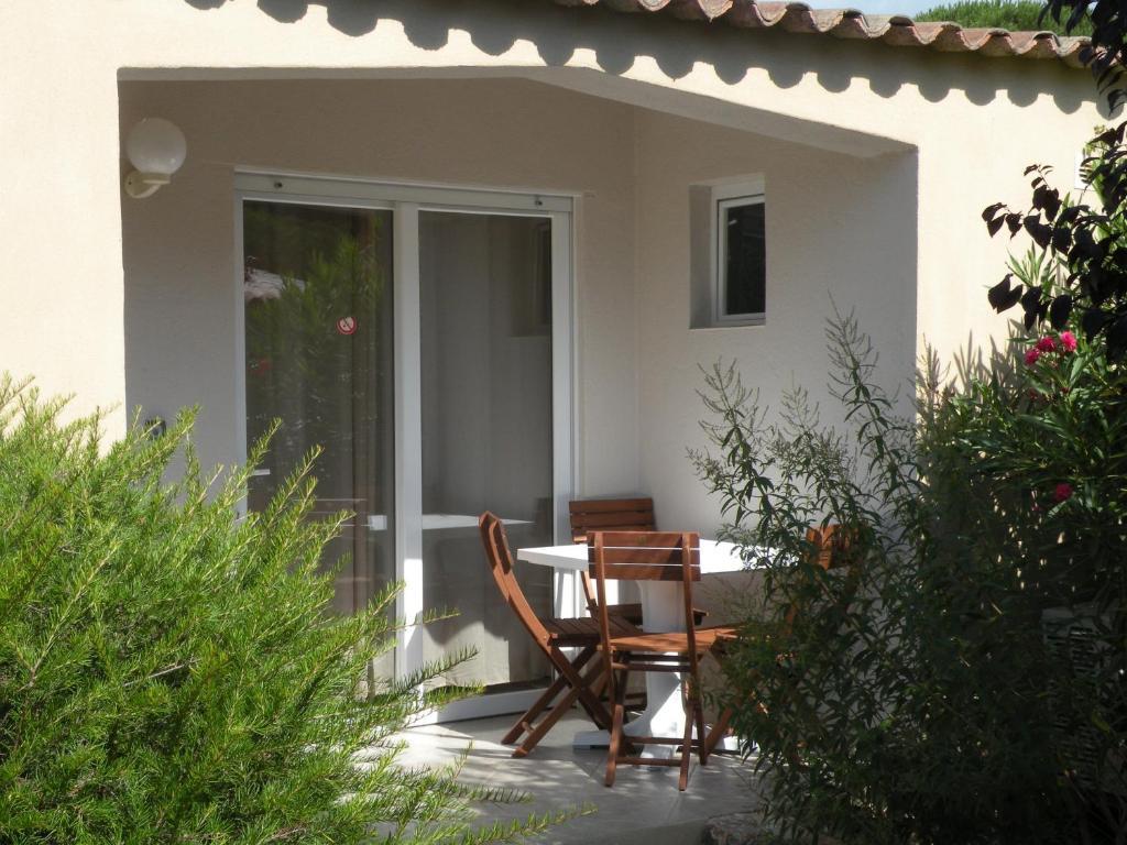 Les Jardins De Santa Giulia Hotel Porto Vecchio Esterno foto