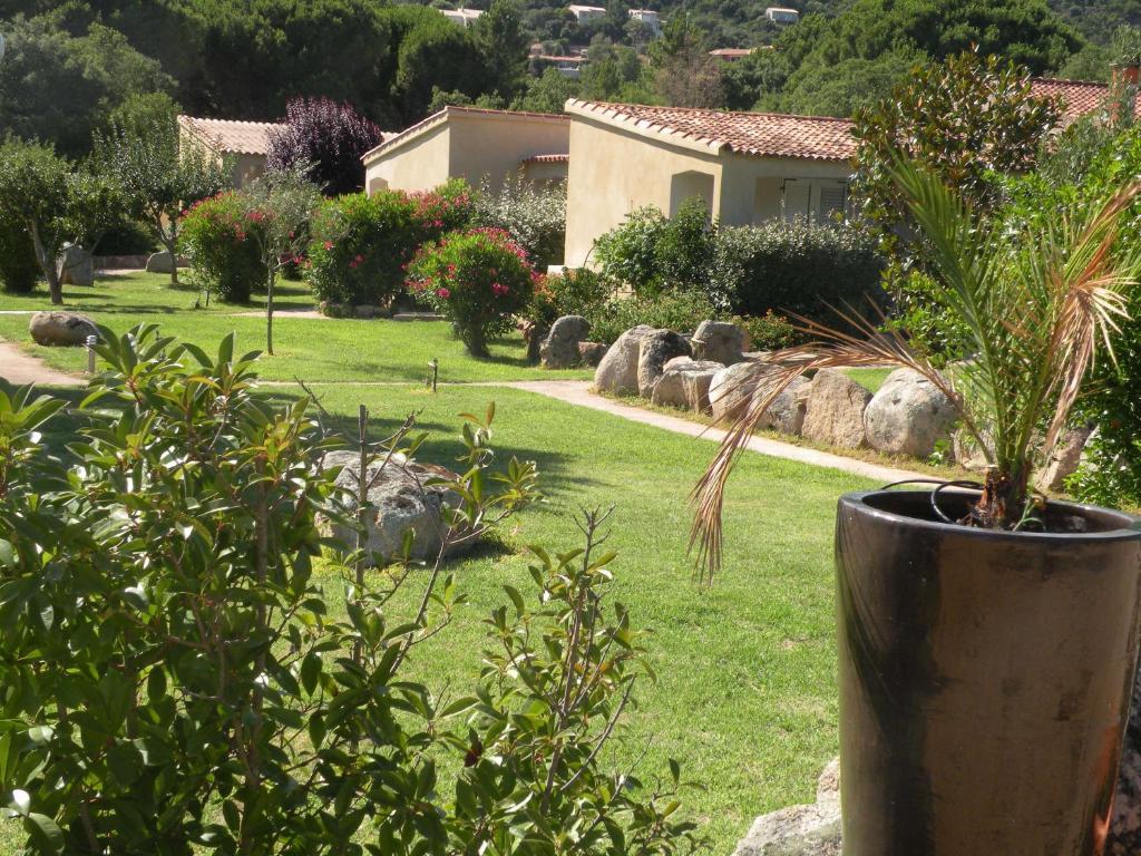 Les Jardins De Santa Giulia Hotel Porto Vecchio Esterno foto