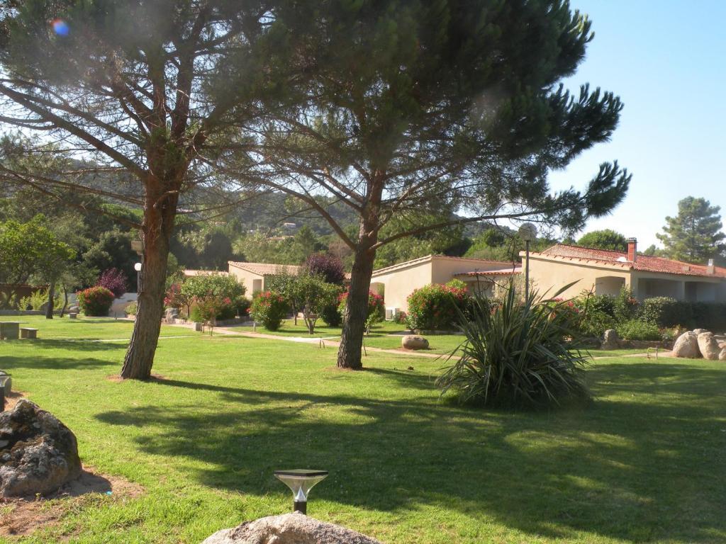 Les Jardins De Santa Giulia Hotel Porto Vecchio Esterno foto