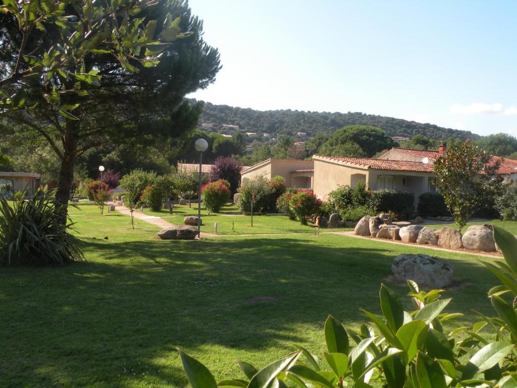 Les Jardins De Santa Giulia Hotel Porto Vecchio Esterno foto