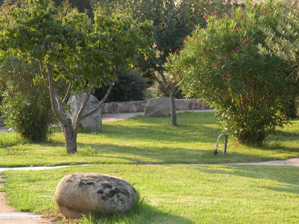 Les Jardins De Santa Giulia Hotel Porto Vecchio Esterno foto