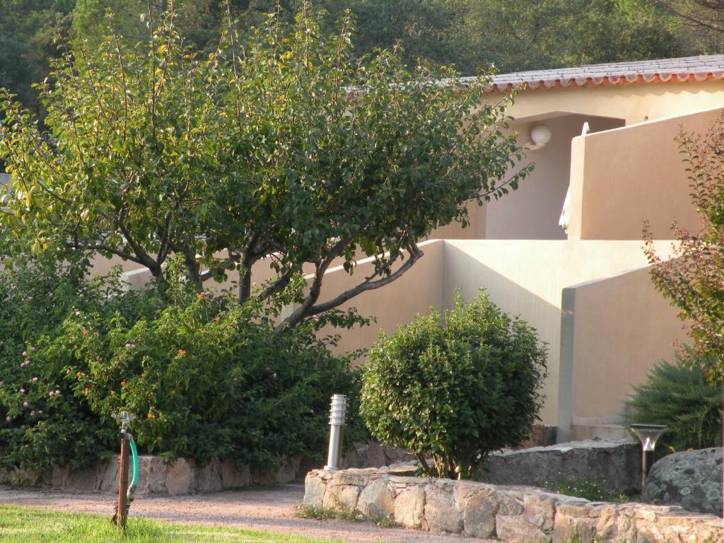 Les Jardins De Santa Giulia Hotel Porto Vecchio Esterno foto